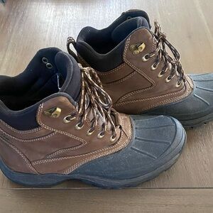 Barely worn LL Bean boots - men’s size 10.5